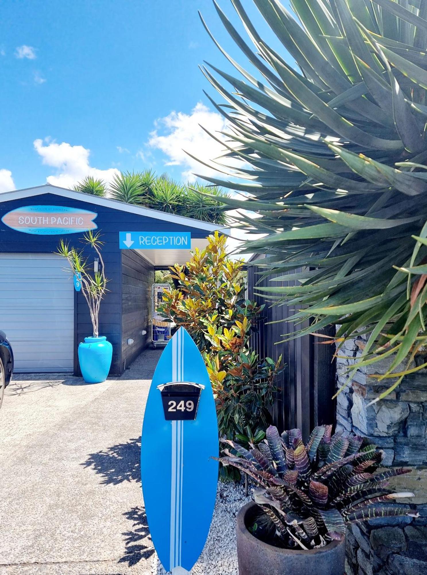 Southpacific Motel Whangamata Ngoại thất bức ảnh