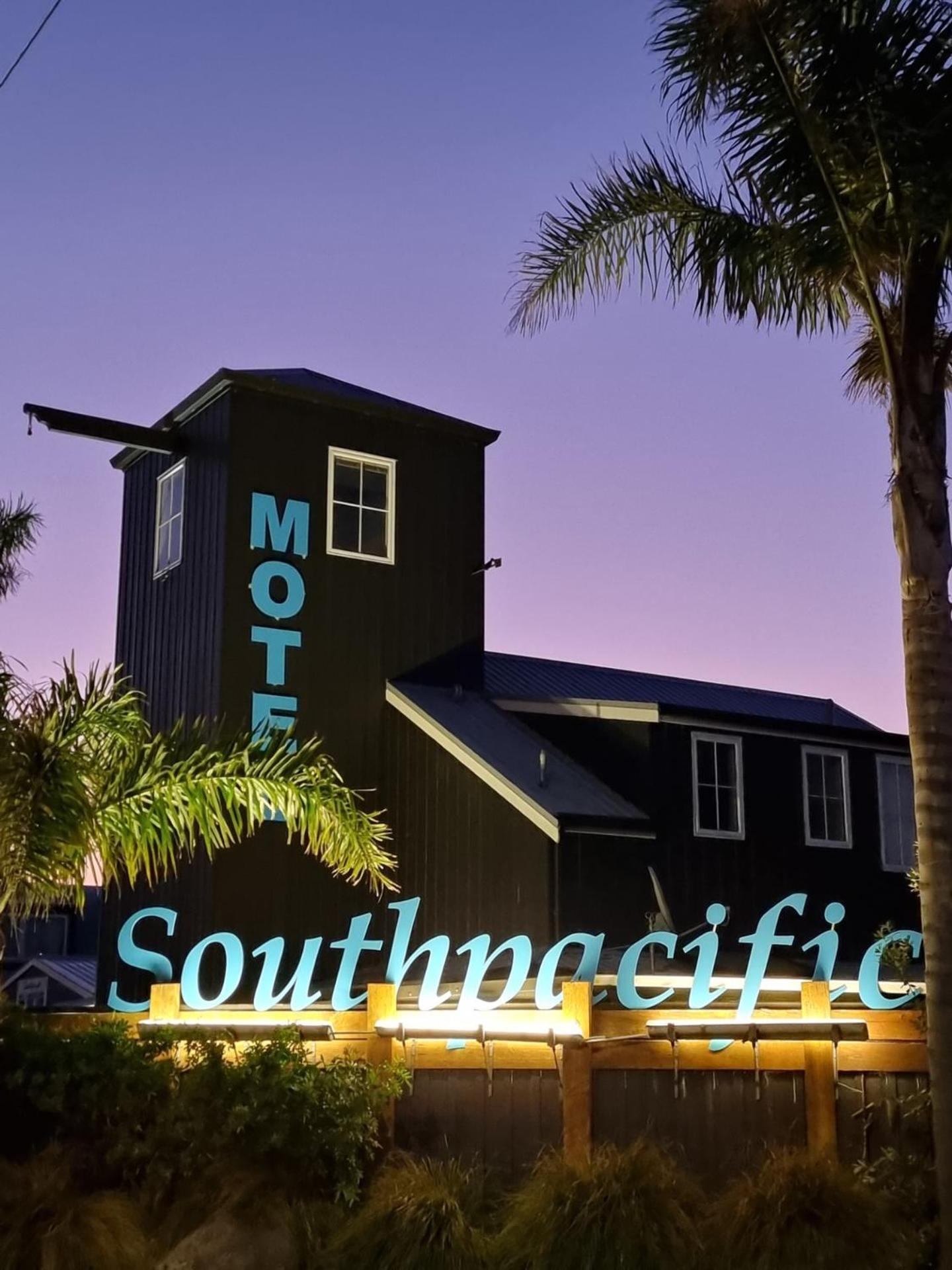 Southpacific Motel Whangamata Ngoại thất bức ảnh