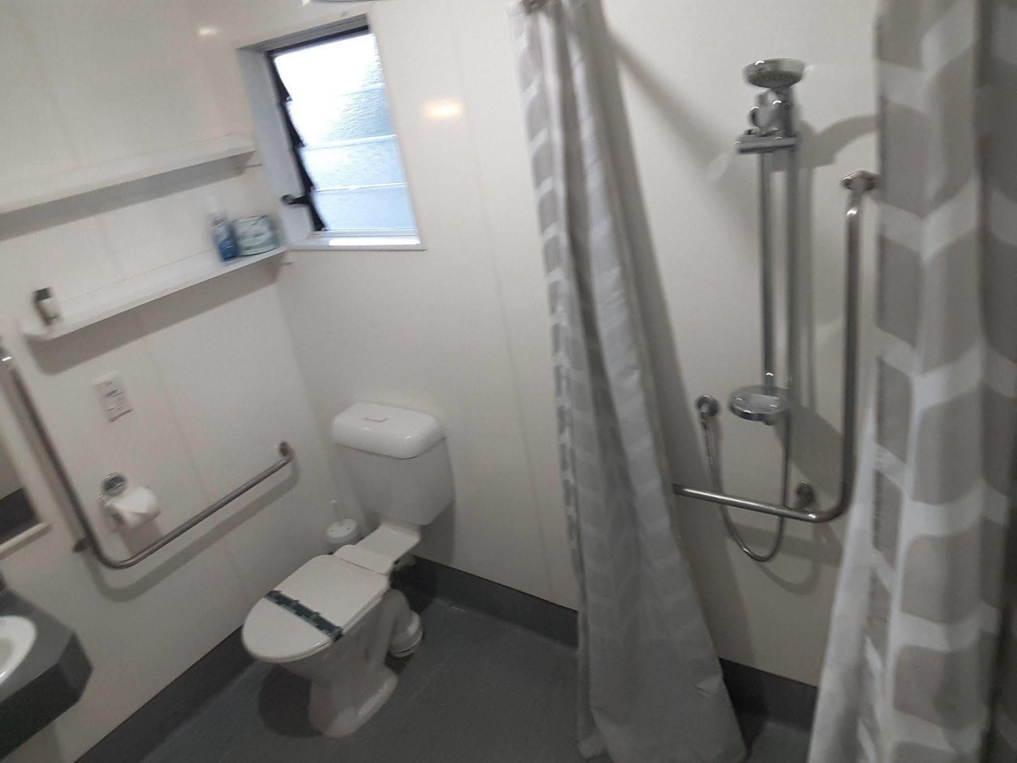 Southpacific Motel Whangamata Ngoại thất bức ảnh