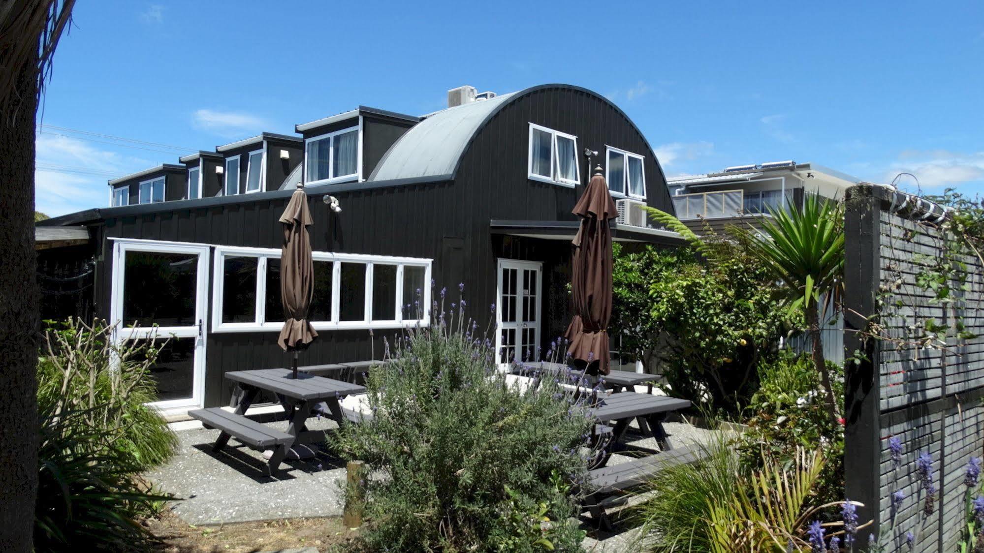 Southpacific Motel Whangamata Ngoại thất bức ảnh
