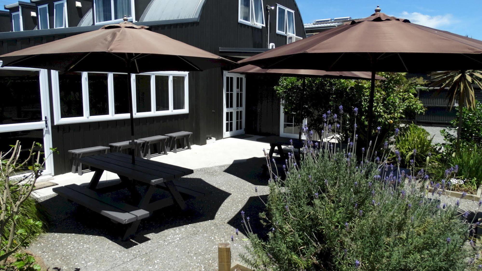 Southpacific Motel Whangamata Ngoại thất bức ảnh